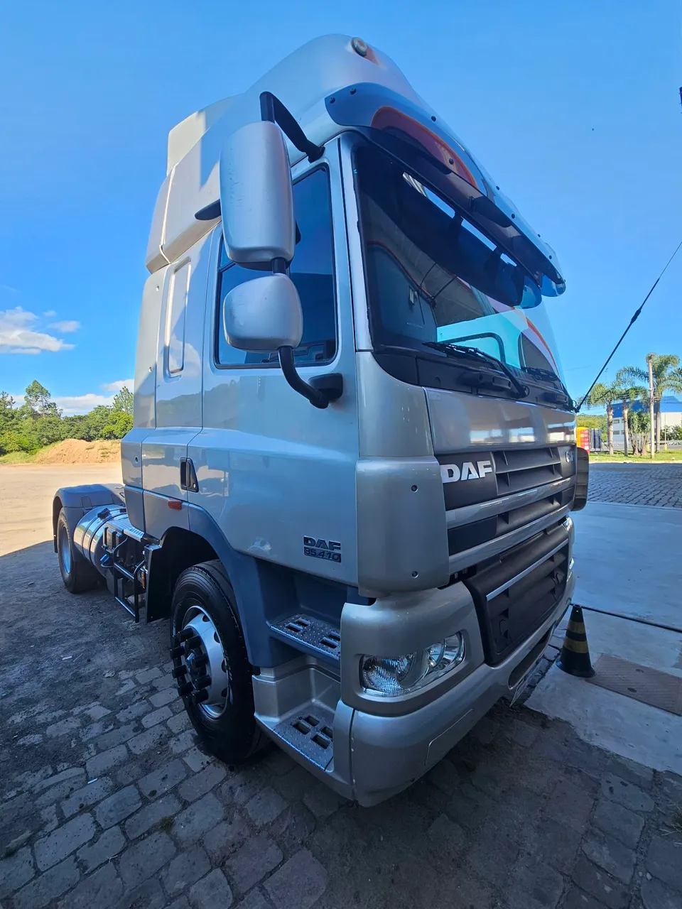 Daf cf 410