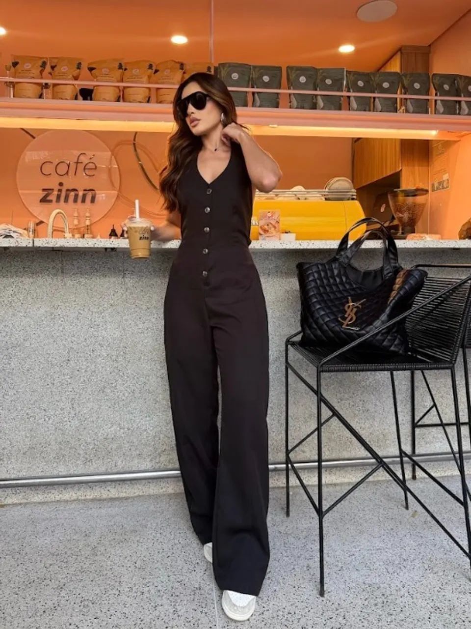 Macacão Preto Elegante - Foto 4