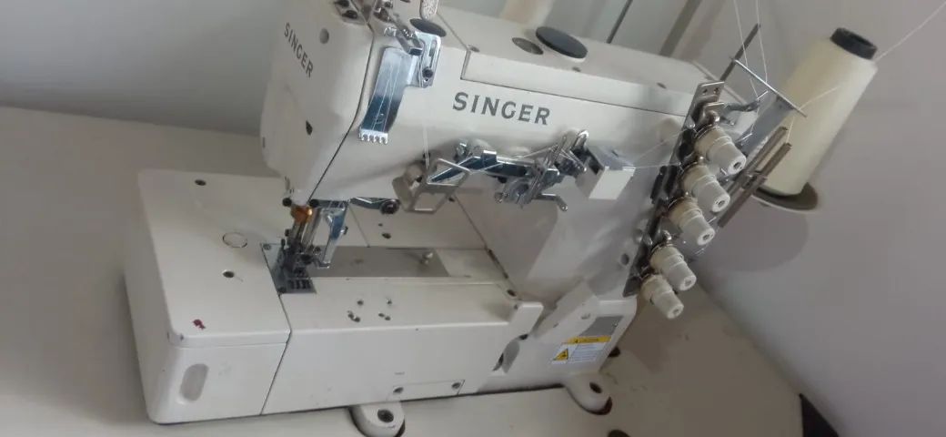 Máquina Singer Galoneira Industrial - Foto 2
