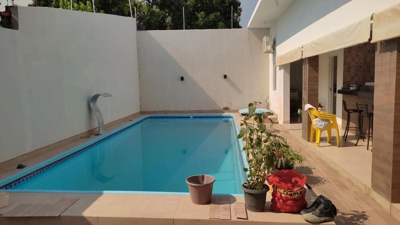 Piscina Grande retangular/ instalada completa 