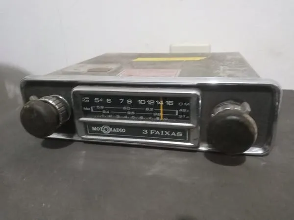 Rádio antigo Motoradio para veículo