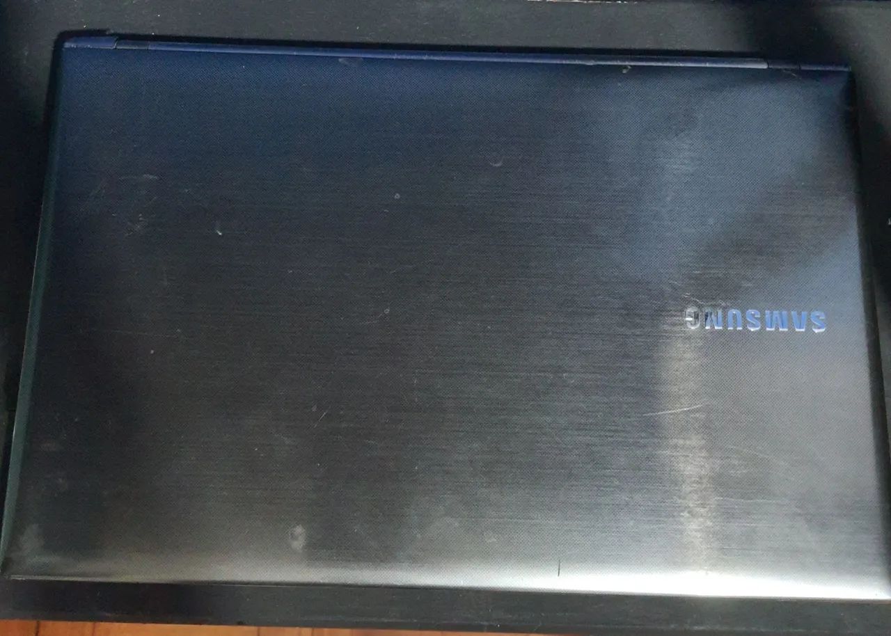 Notebook Samsung Intel i7 8gb RAM HD 1tb usado - Foto 2
