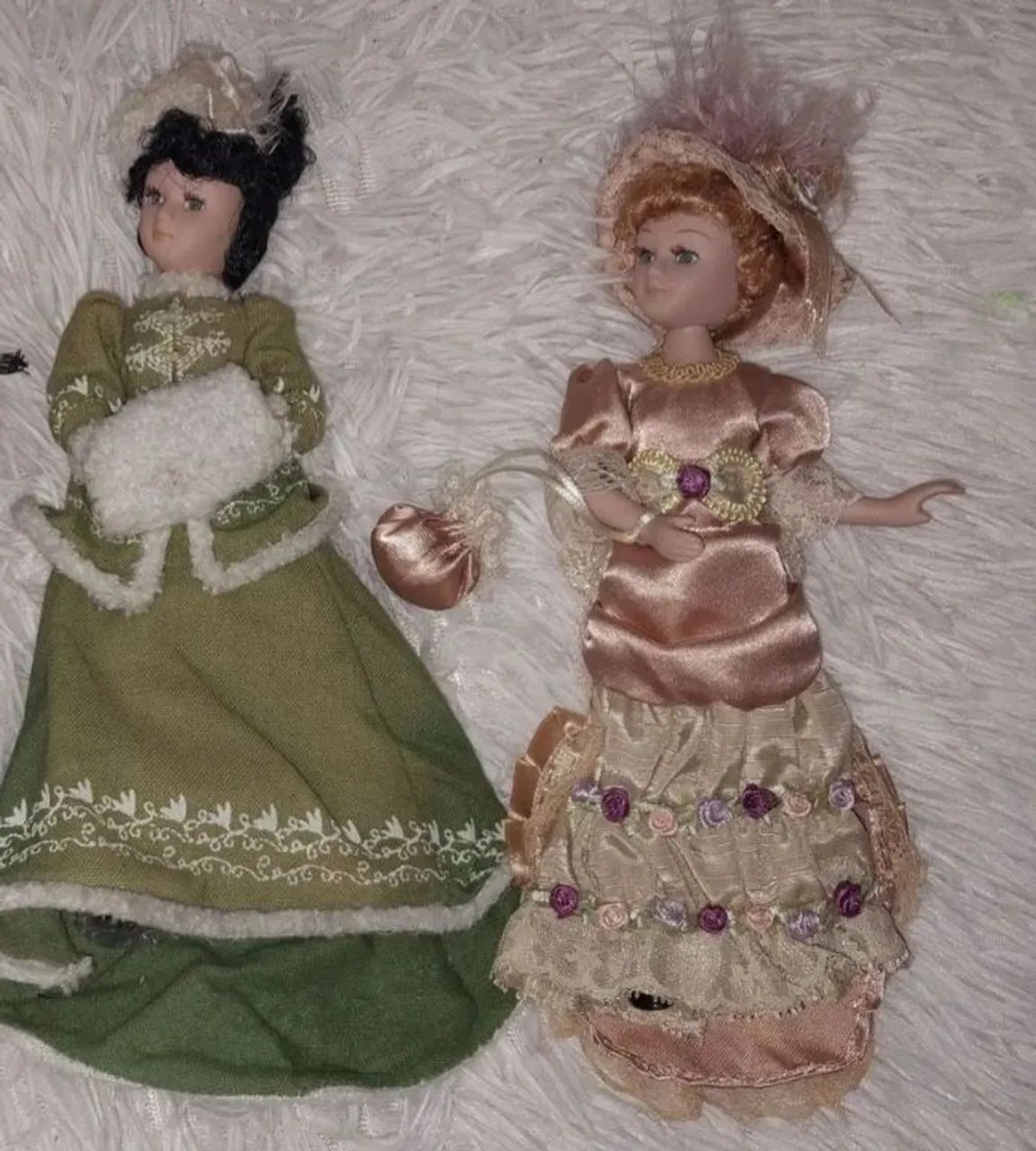 2 Bonecas de Porcelana Vintage