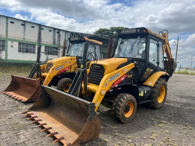 Retro Randon 4x4 2020 2000 horas