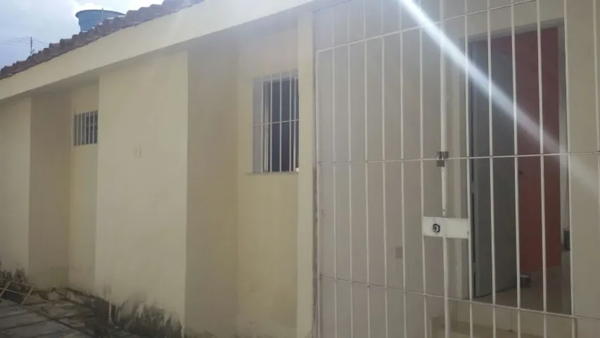 Casa 03 quartos, tereno grande, nascente, lajeada, cond. MARCOS FREIRE, final da Caxangá