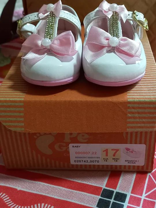 Sapatilhas Bebê Pé Com Pé - Branca com Rosa - Tamanho 17