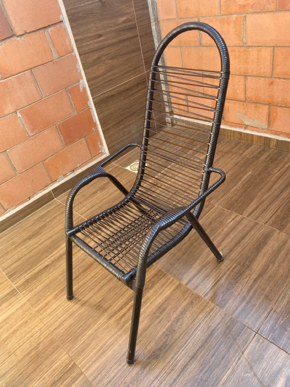 Cadeira de Ferro Preta para Jardim ou Varanda