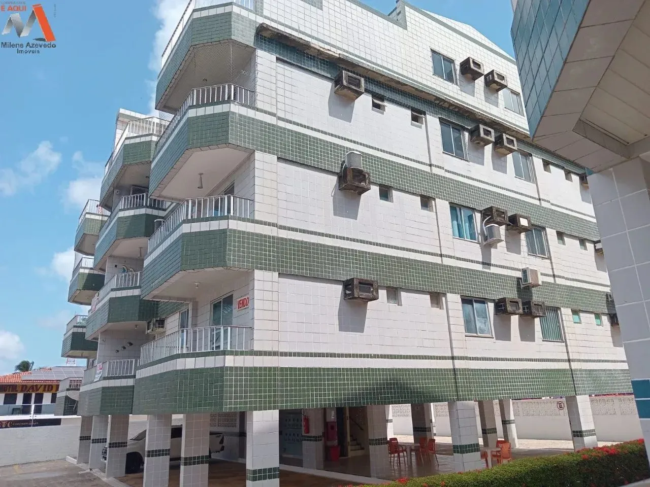 APARTAMENTO PORTEIRA FECHADA DE 3 QUARTOS SENDO 1 SUÍTE EM SALINAS! ÁREA PRIVATIVA DE 91,5
