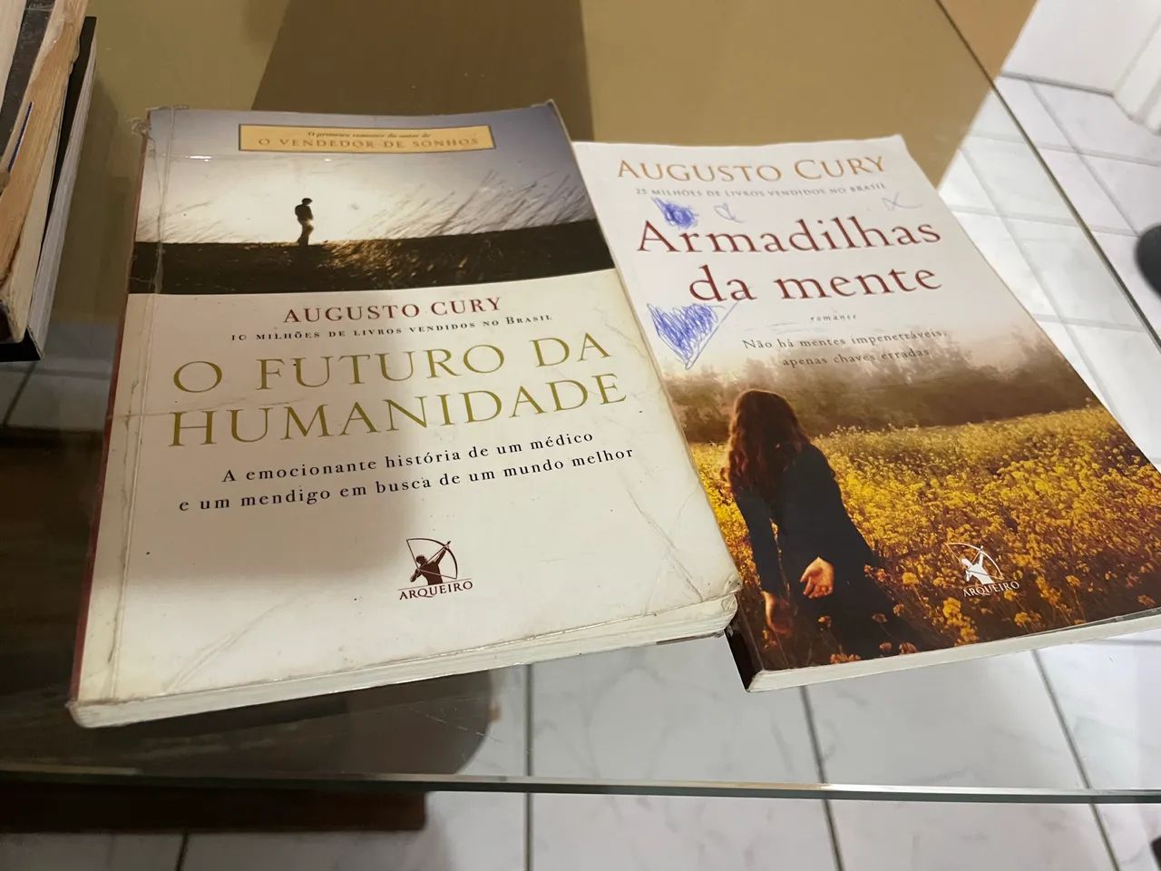 Livros diversos - Foto 2