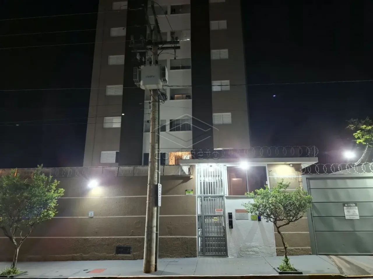APARTAMENTO COM 02 QUARTOS NO RESIDENCIAL VIA VENETO