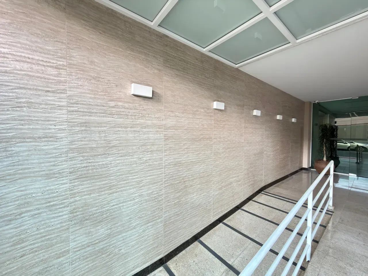 Apartamento Mobiliado no Setor Bueno 2 Suítes - Foto 5