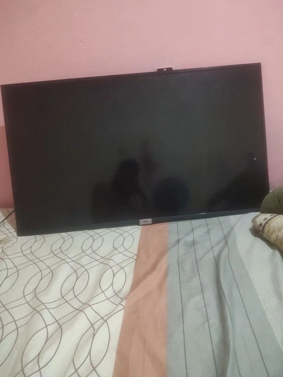 Televisão de 42 polegadas tcl o defeito dela é o LED 