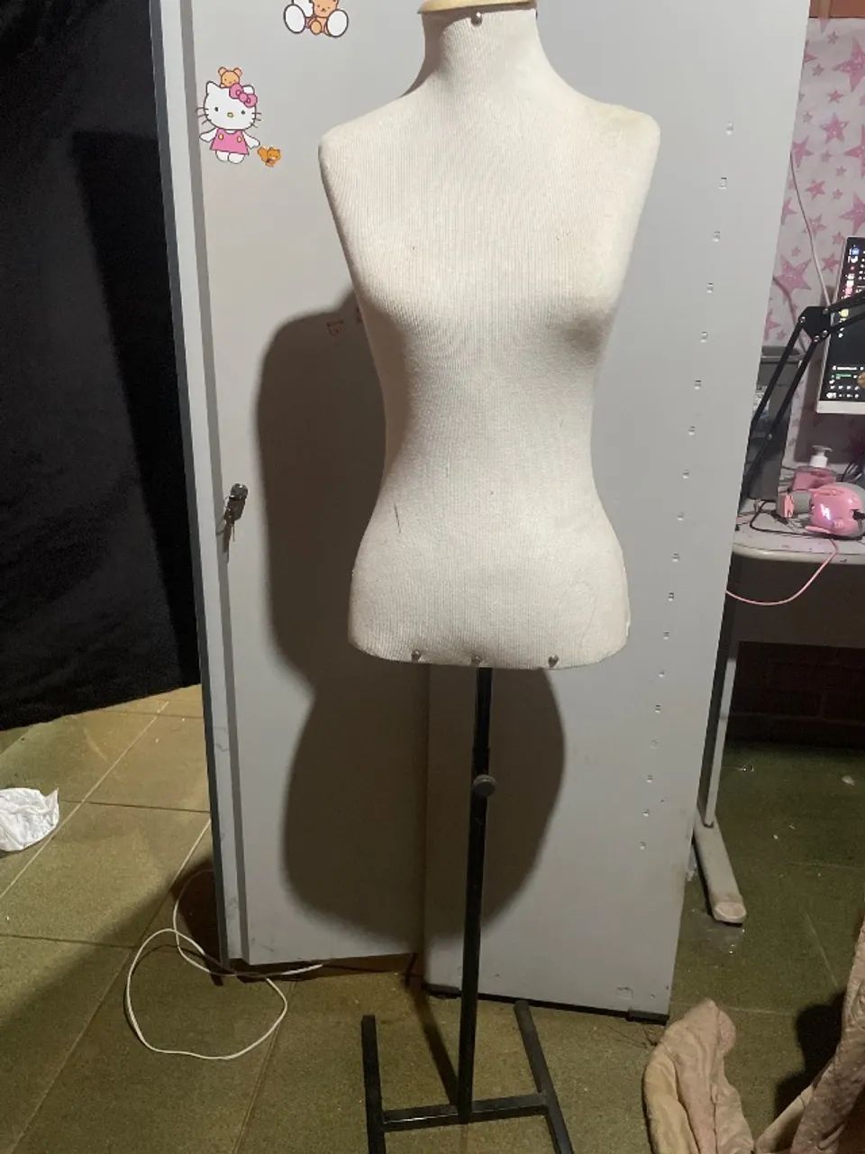 manequim busto com pedestal 2m