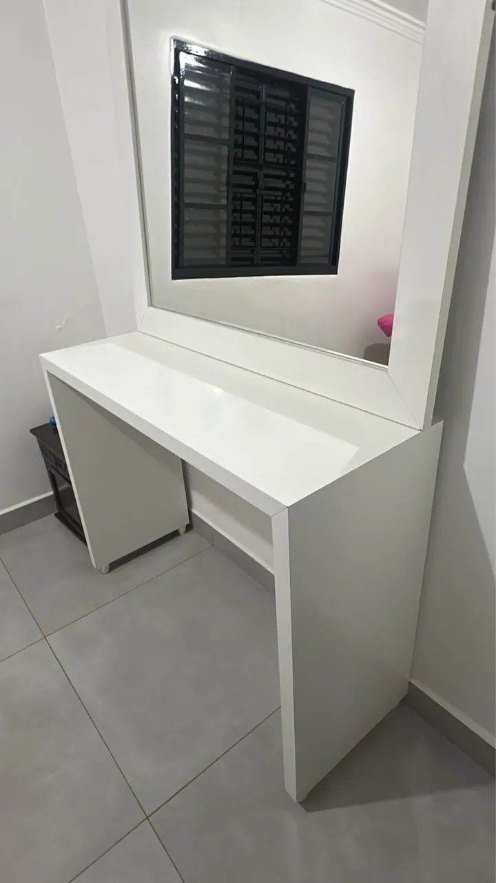 Espelho e Bancada em MDF
