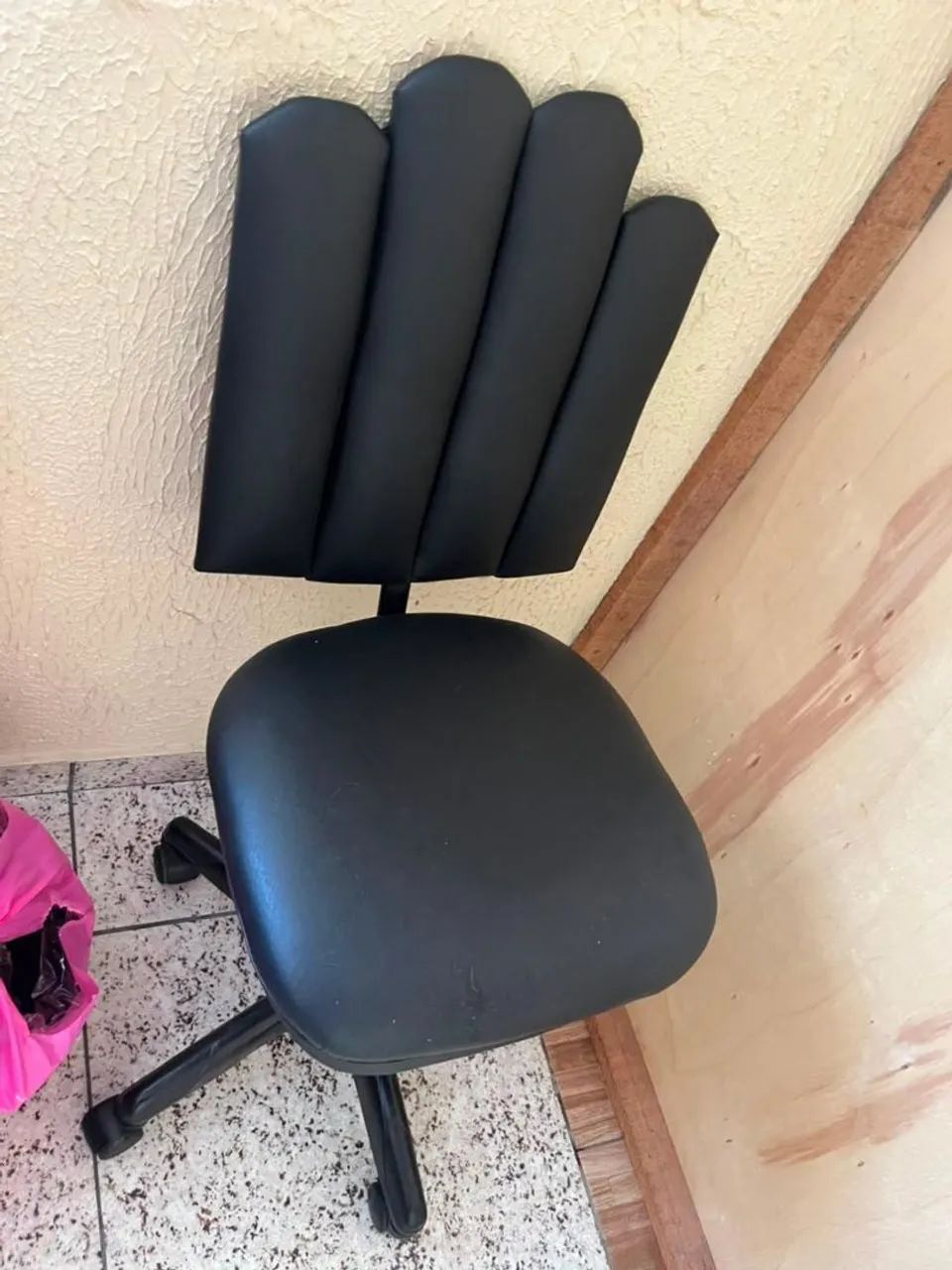 MACA DE ESTÉTICA SEMI NOVA + CADEIRA  - Foto 2