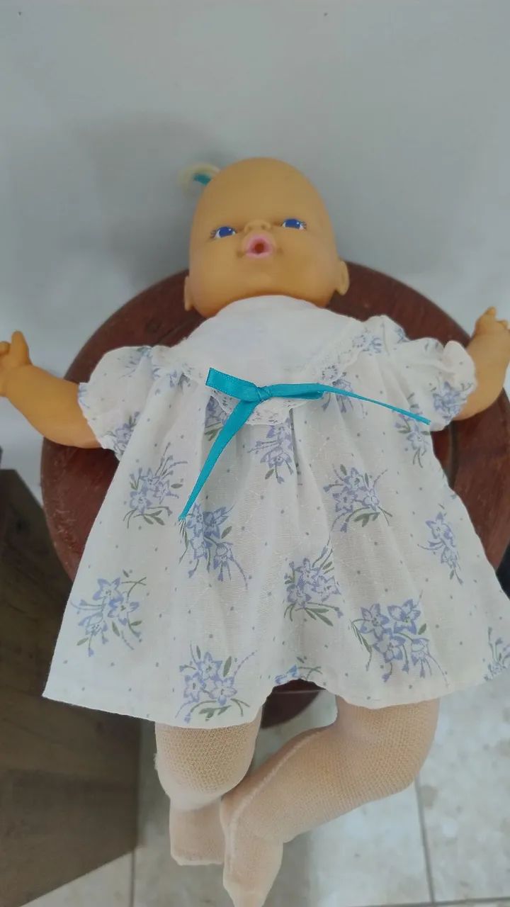 Boneca Antiga sem marca
