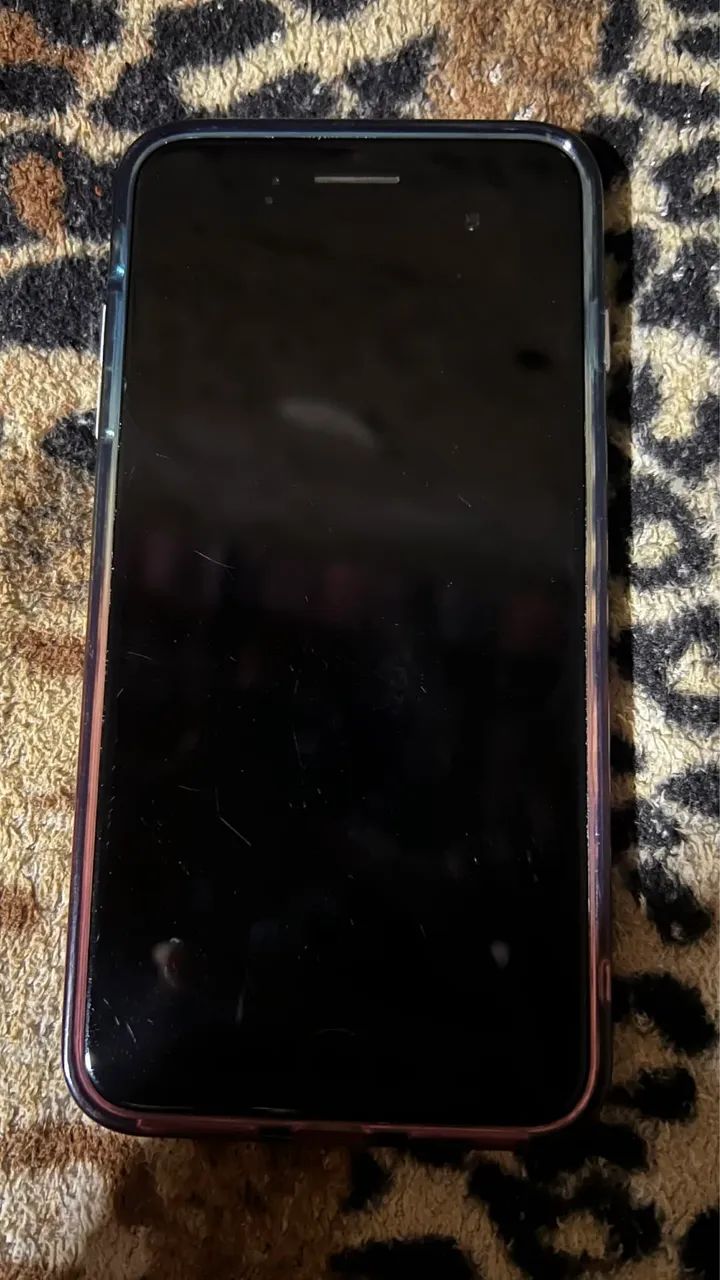 iPhone 7 Plus 128g pra sair logo - Foto 2