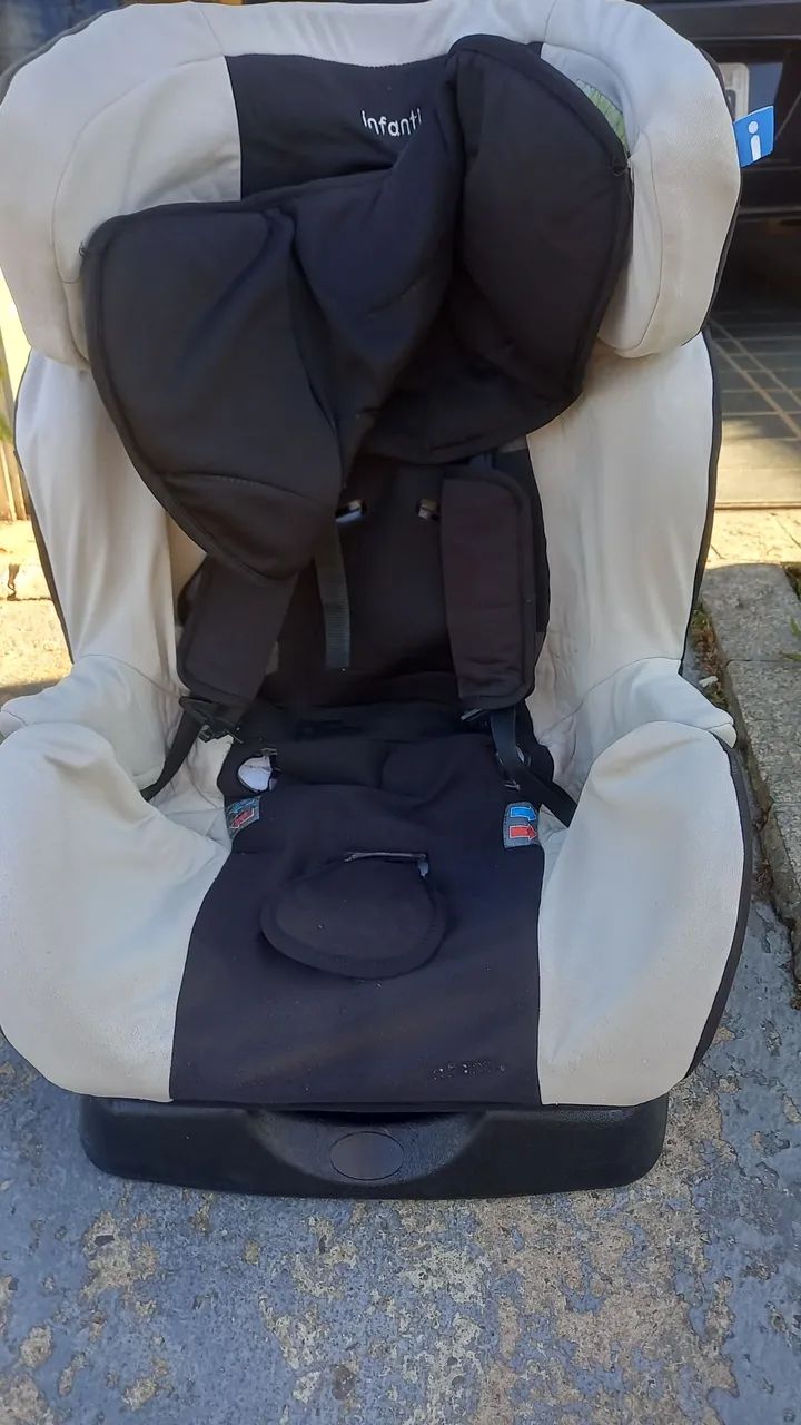 Vende-se Cadeirinha Infantil 