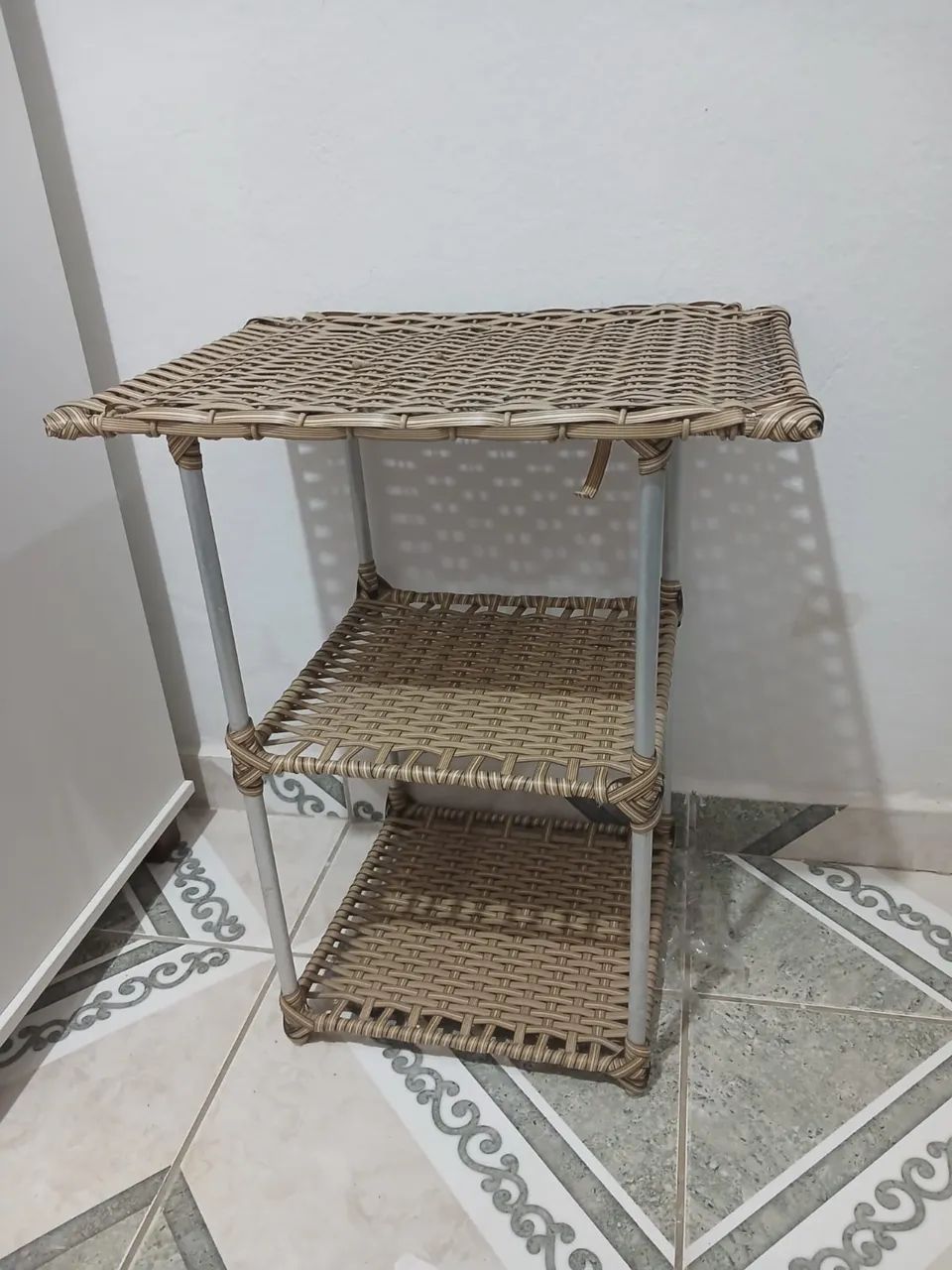 Mesinha de cabeceira 