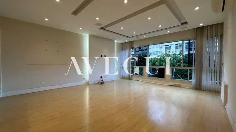 Apartamento : / Residencial / Leblon