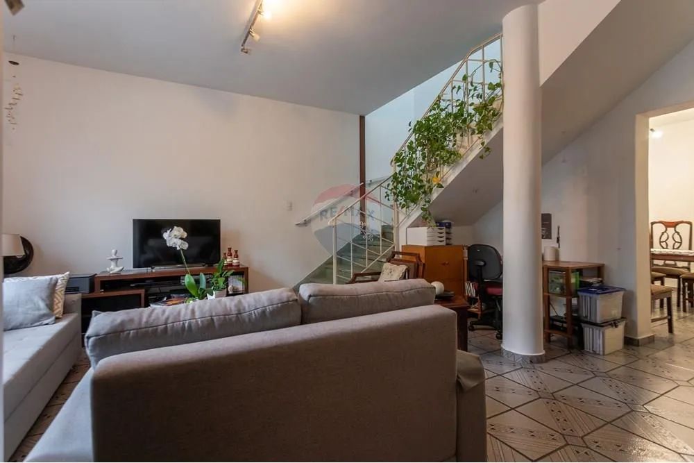 Casa reformada com 160m2 com 3 dormitórios no Bom Retiro