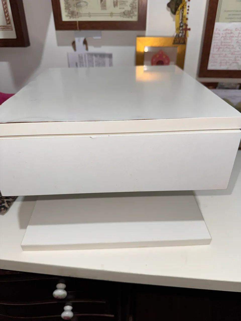 Mesa de cabeceira suspensa  - Foto 2