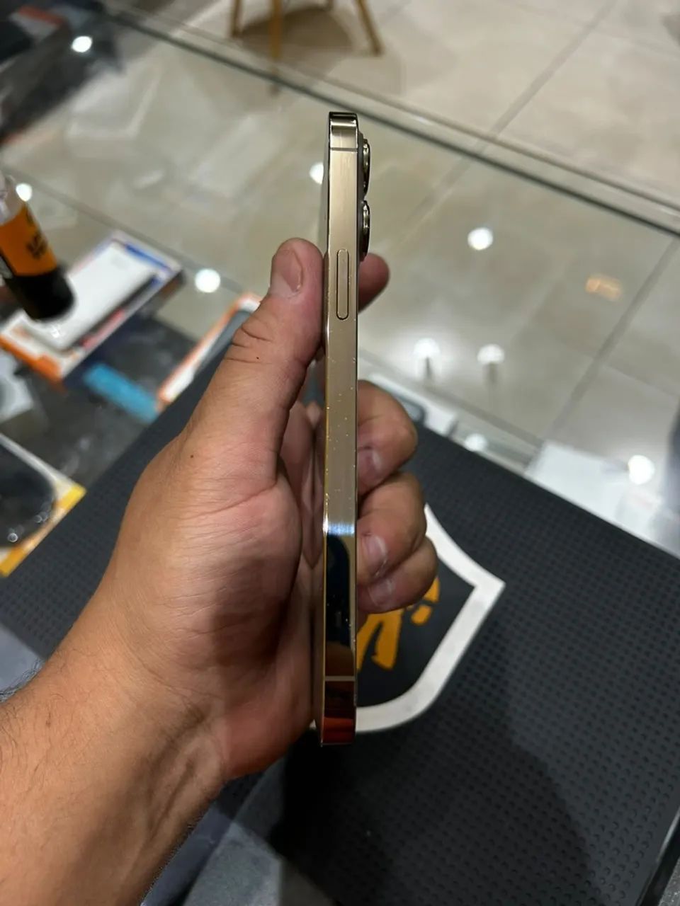 iPhone 13 Pro Max - 128gb - Dourado - Foto 4