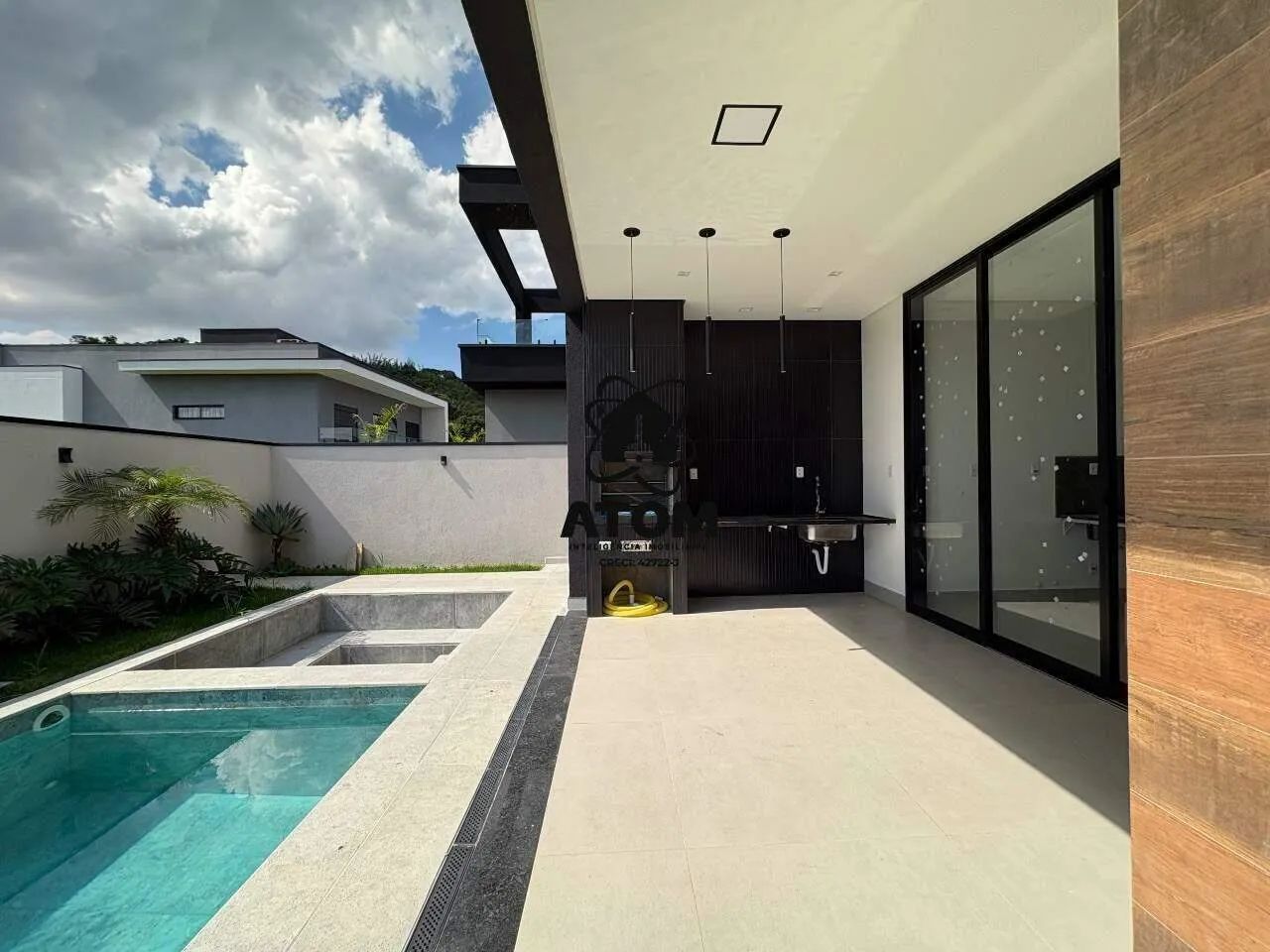 Casa em Condomínio com 4 Suítes e Piscina á Venda em Taubaté - Foto 5