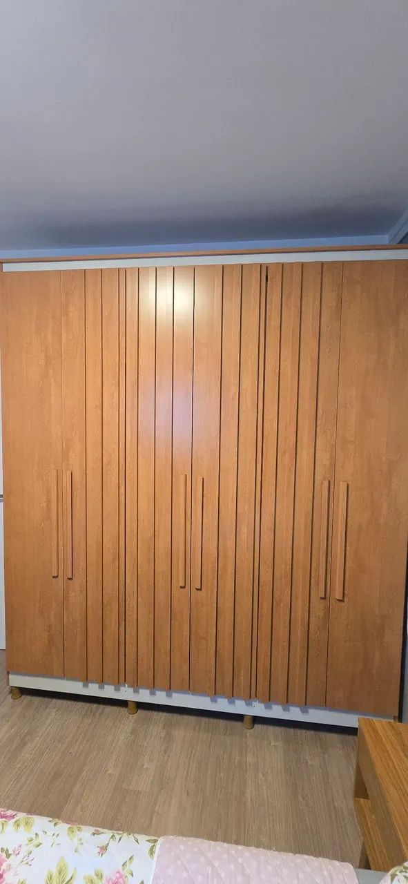 Guarda roupa 6 portas - Foto 2