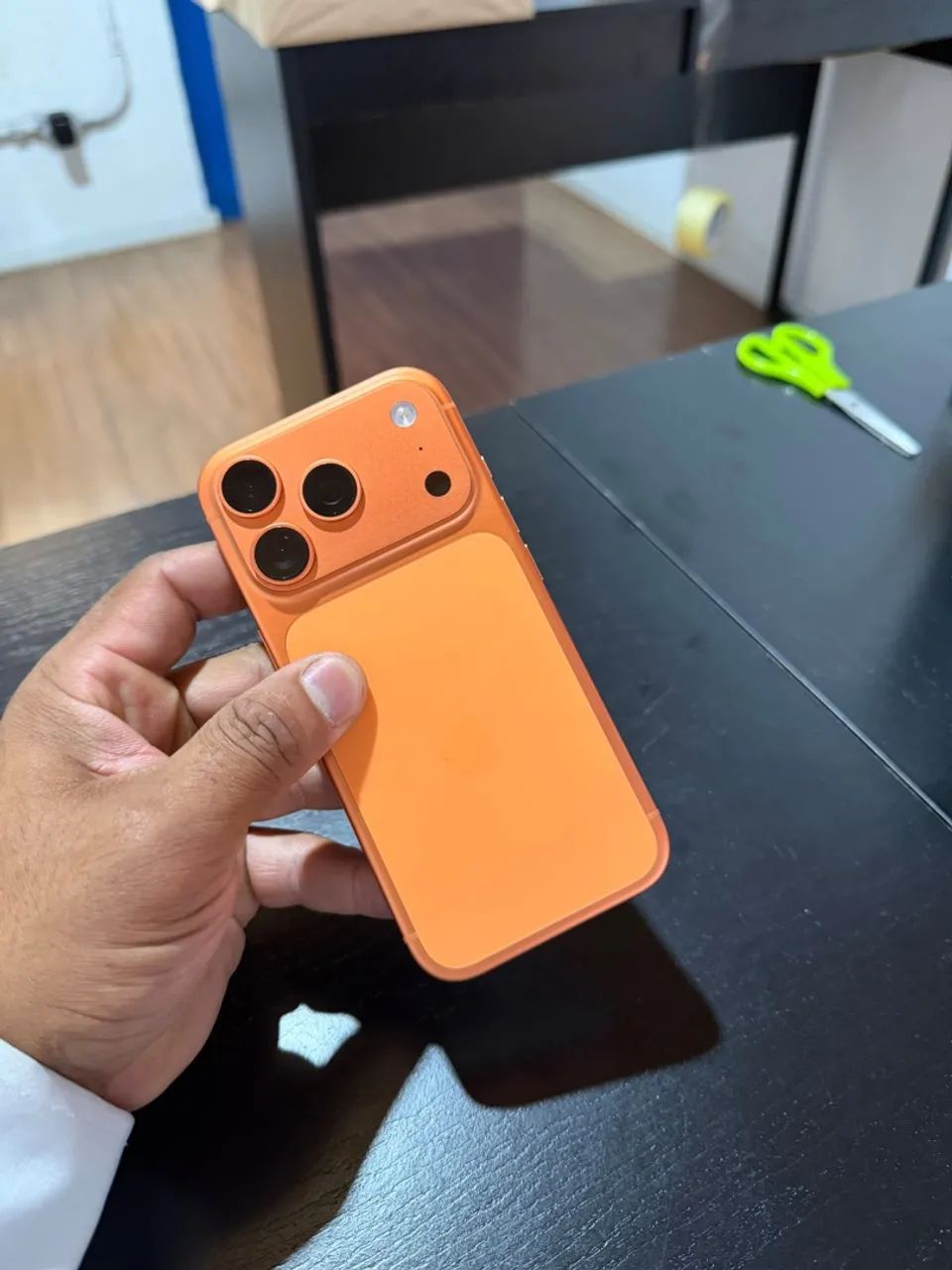 iPhone 17 pro 256 gigas laranja  