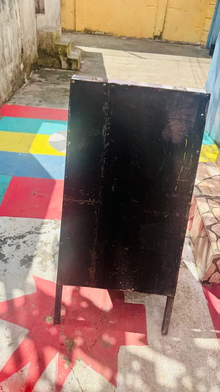 Cavalete de ferro