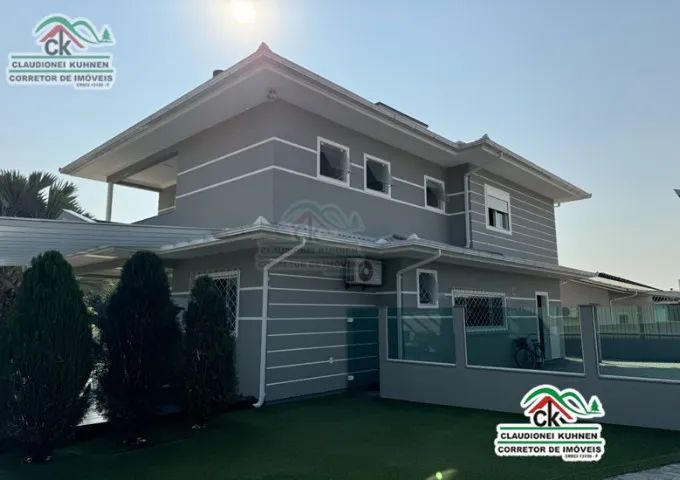 Linda casa com acabamentos de alta qualidade em Santo Amaro da Imperatriz - Foto 2