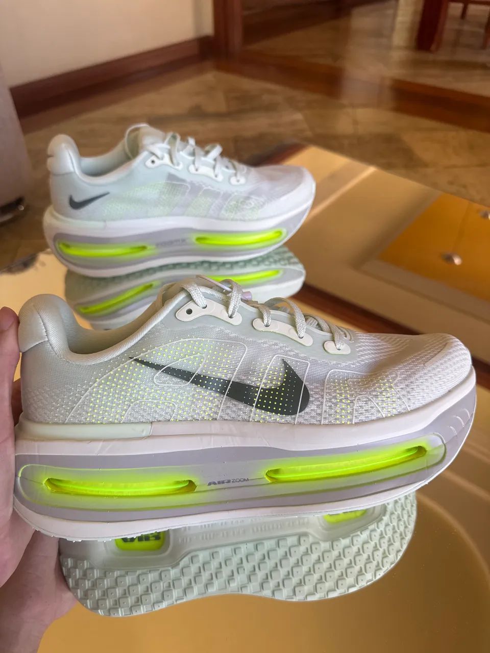 NIKE VOMERO PREMIUM 41BR
