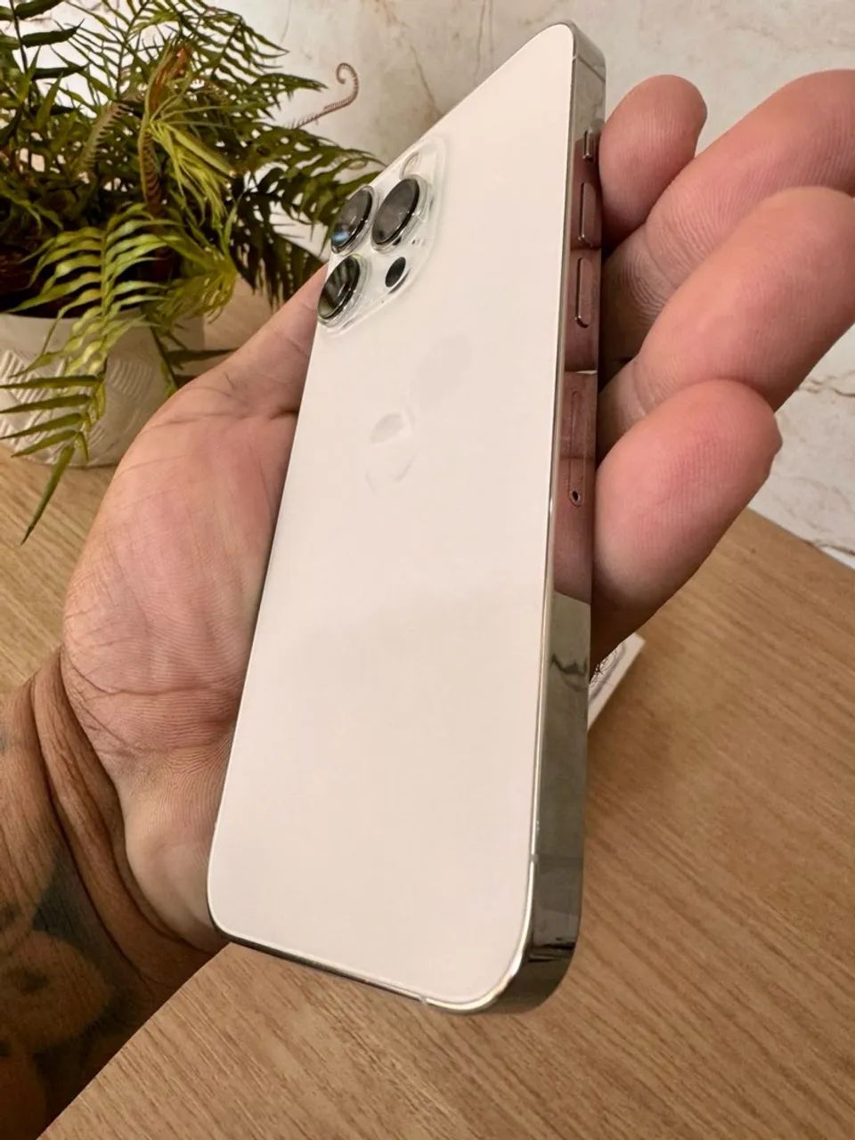 IPHONE 13 PRO / 128GB / BAT - 77% - Foto 5