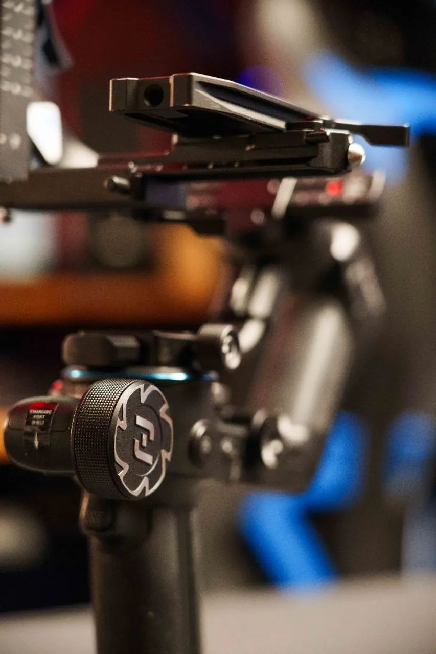 Gimbal Feiyutech Scorp 2 - Foto 5