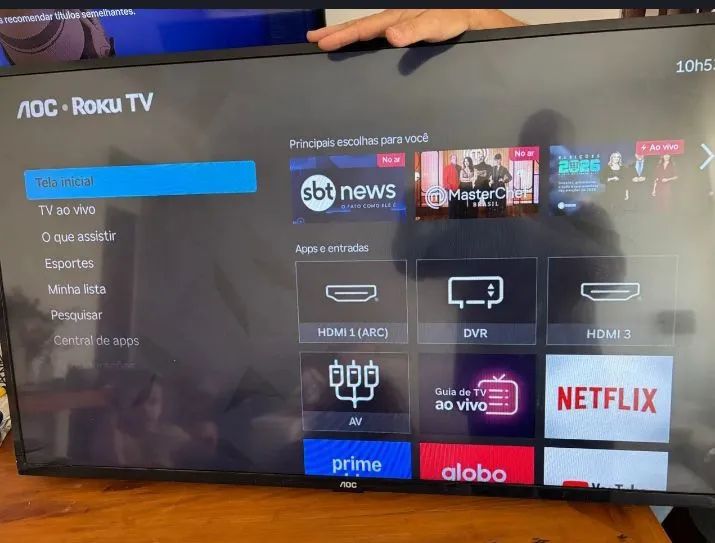 Tv smart AOC  43 polegadas funciona perfeitamente 