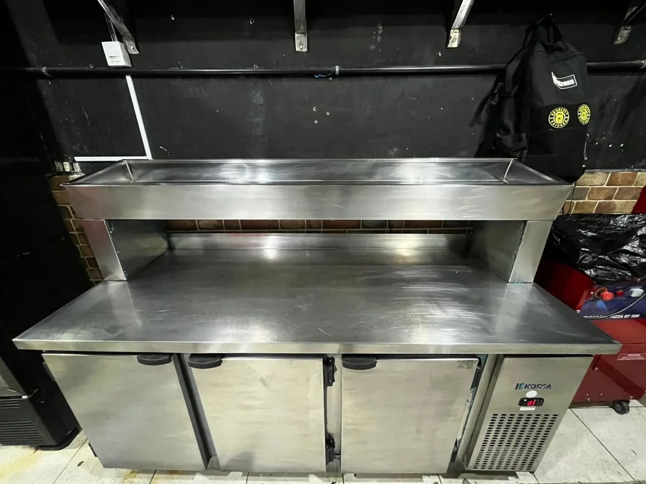Bancada de inox refrigerada