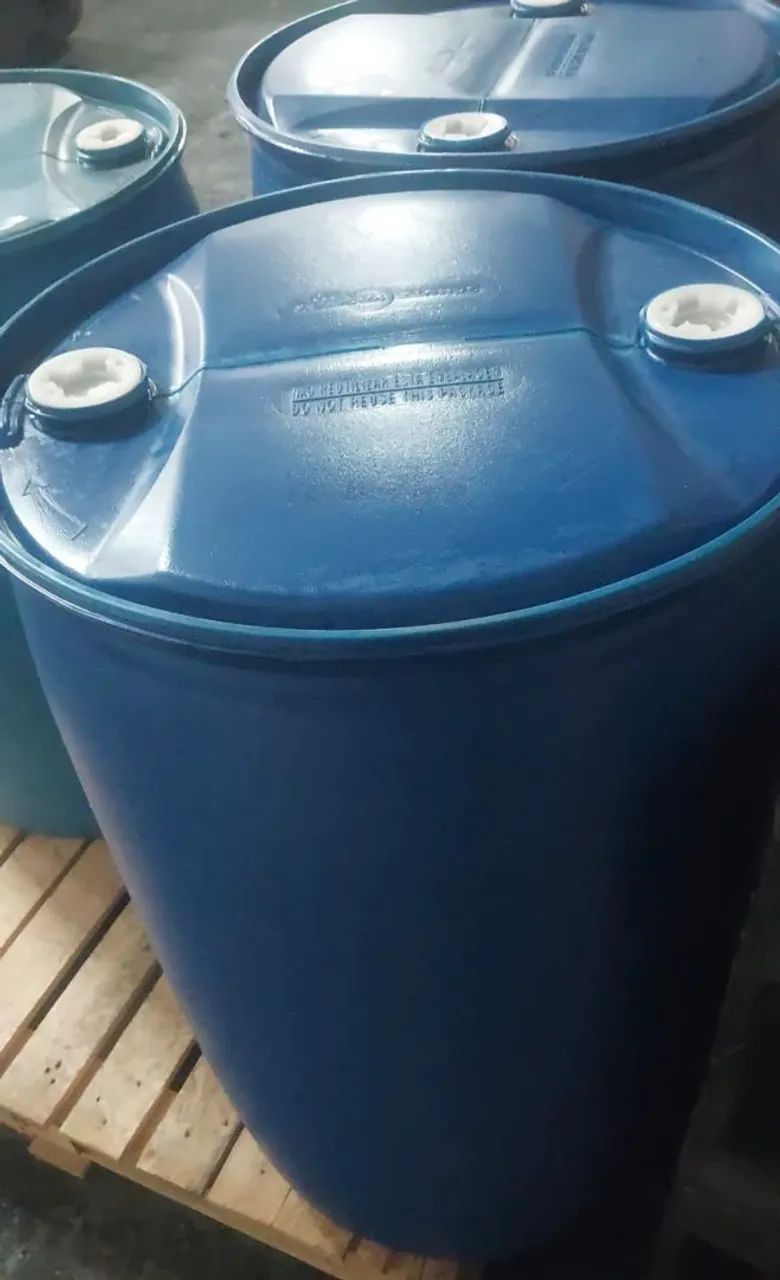 BOMBONAS PLÁSTICAS DE 200 LITROS.  - Foto 3