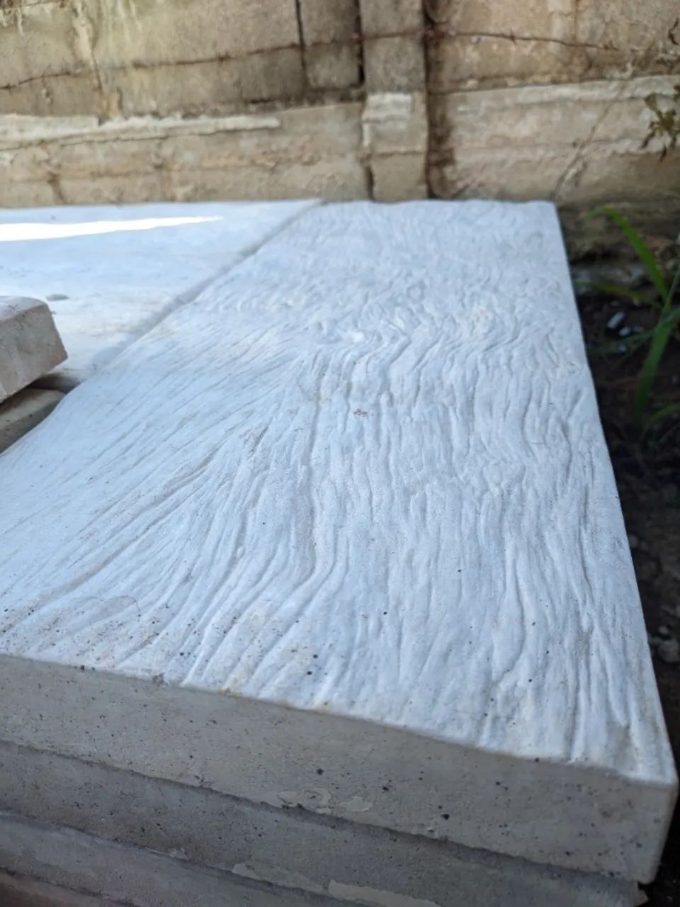 Pingadeiras, Cobogó e Placas de Jardim em Concreto Direto da Fábrica
