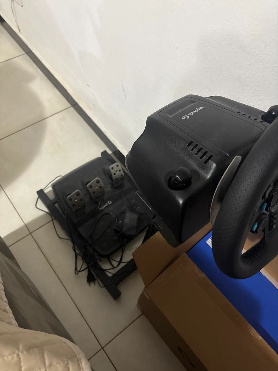 Volante Logitech G29 + Suporte CockPit LimaRace - Foto 2
