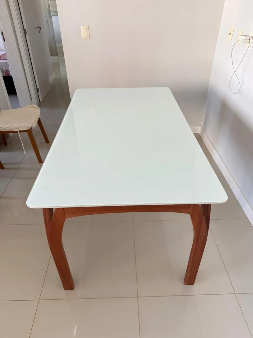Mesa com tampo de vidro da Jacaúna  - Foto 3