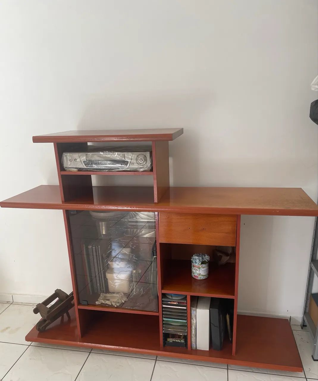 Vendo rack para sala - Foto 3