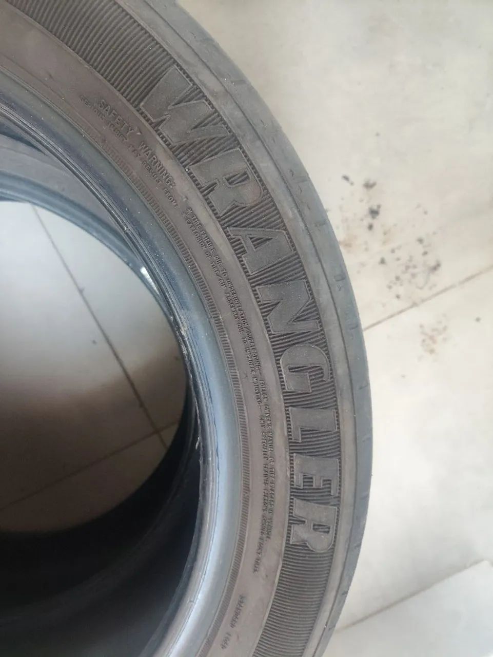 Pneus 205 55 17 Territory Goodyear