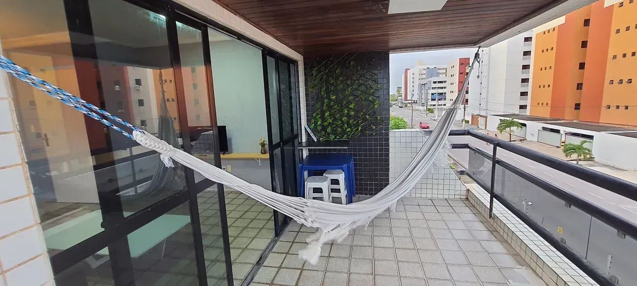 Apartamento Amplo Mobiliado próximo ao Mar em Intermares - Foto 2