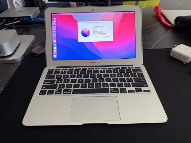 Apple Macbook Pro 2018 Touch Bar - Core i7 | 256GB SSD | 16GB DDR4