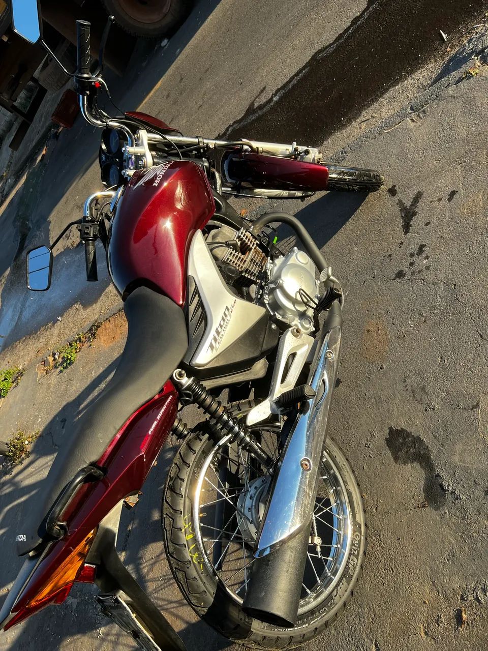 Vendo Titan 2011 esd  - Foto 4