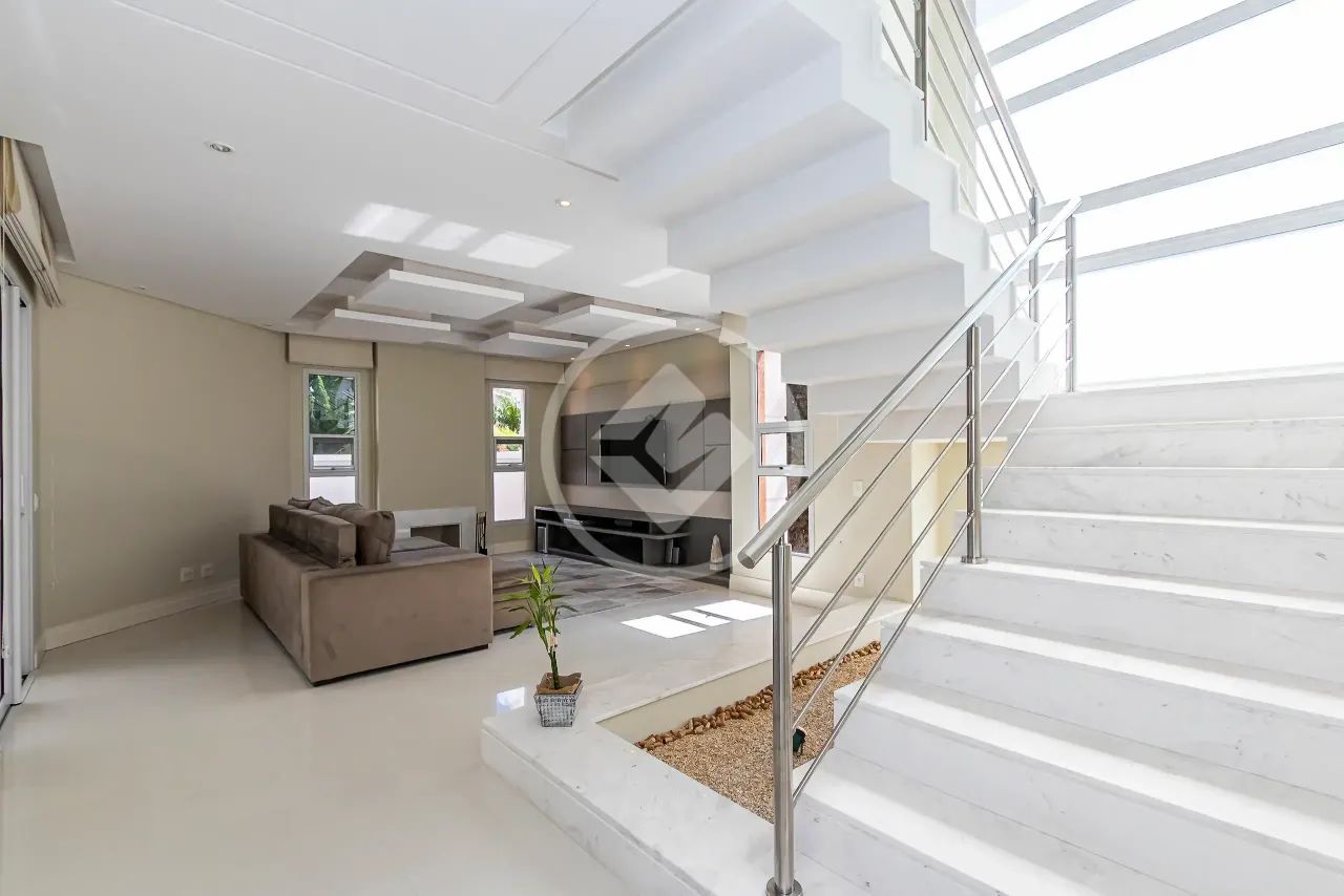 Casa em condomínio semimobiliada no Uberaba codigo: 366950