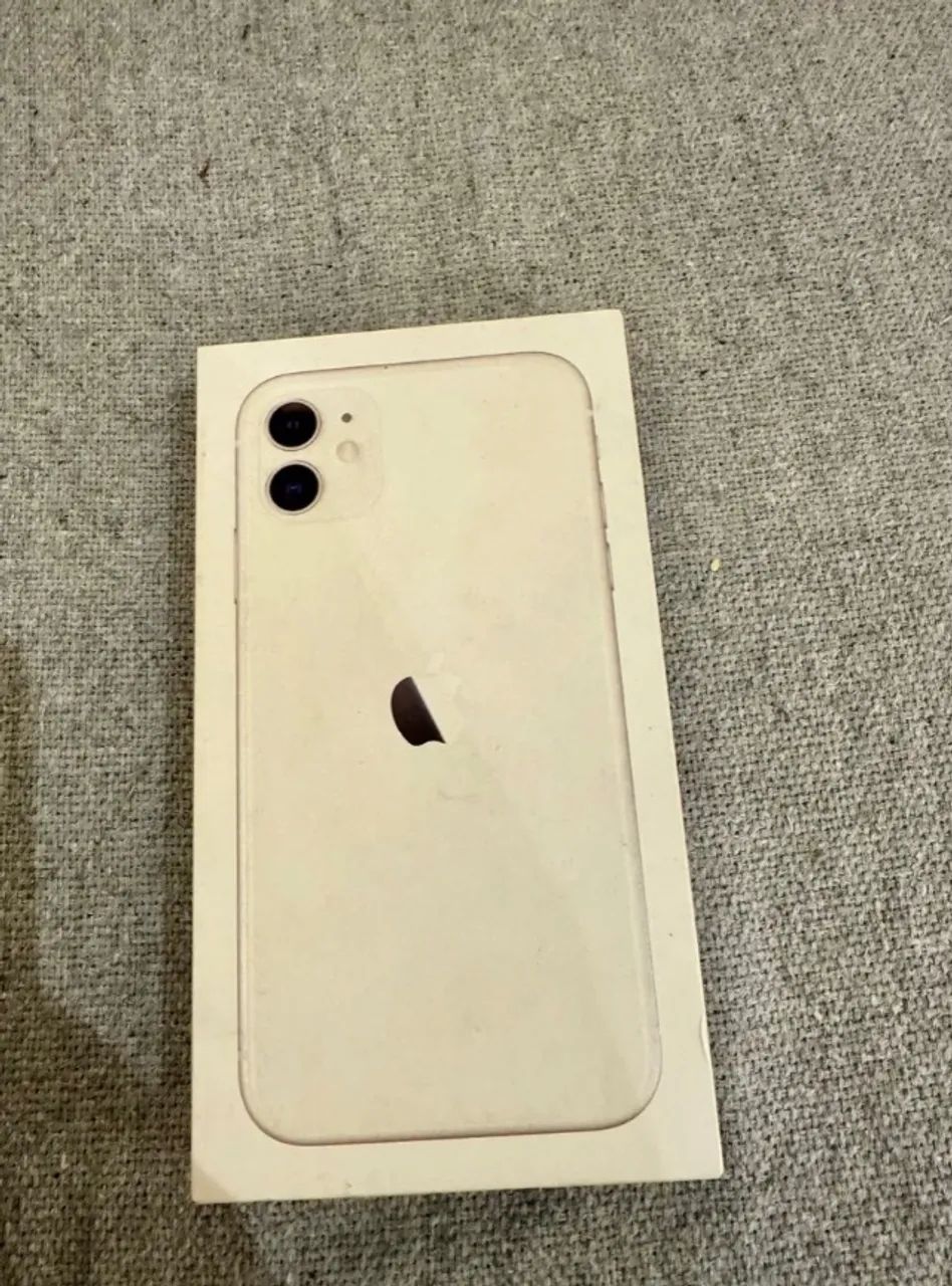 IPhone 11, de 128GB, com caixa. Aparelho nunca aberto! - Foto 3