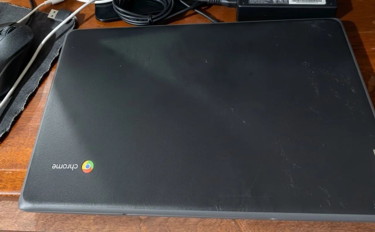 Chromebook Lenovo - Intel Celeron N4020 - 4GB RAM - Foto 4