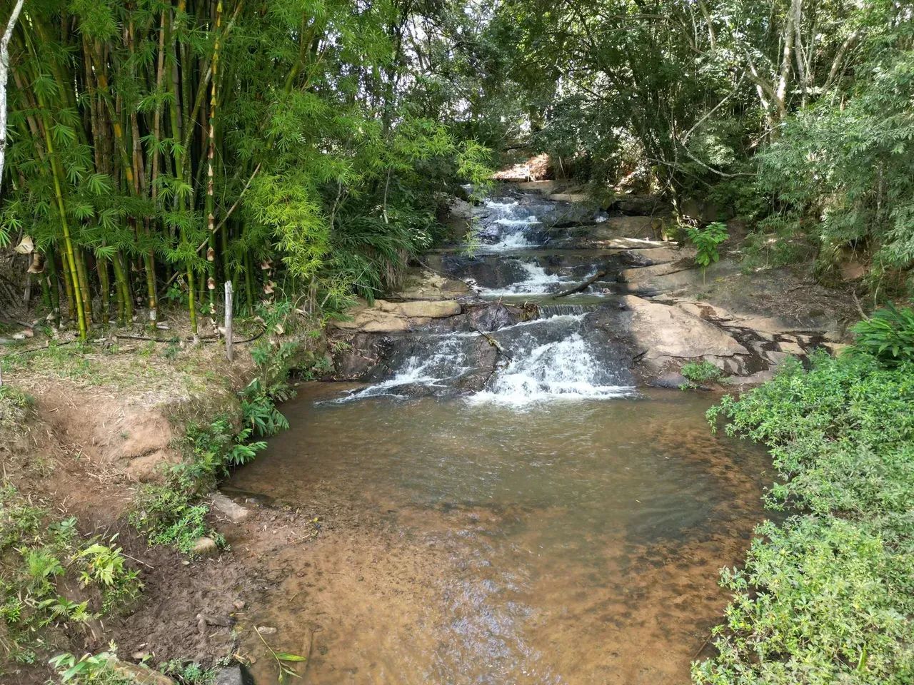 terreno com cachoeira  em Itapeva-MG